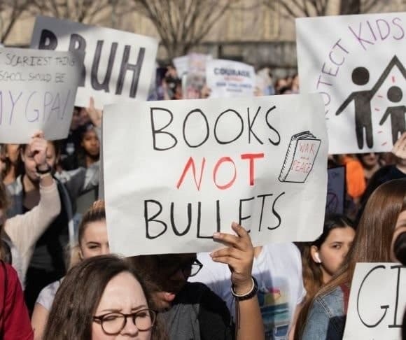 Tears Flow In The Desert At Candidates Gun Control Forum