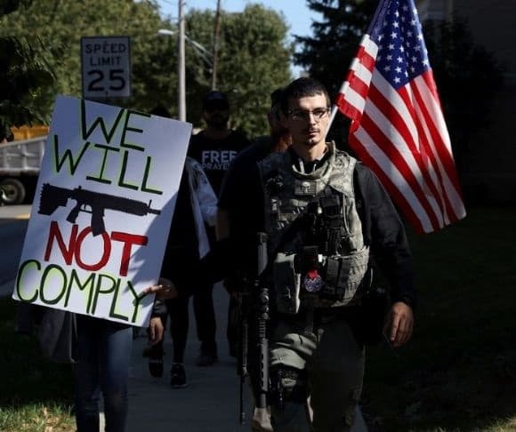 TRUTH TV: Tyranny Alert – Lawmakers Gunning for Your Guns