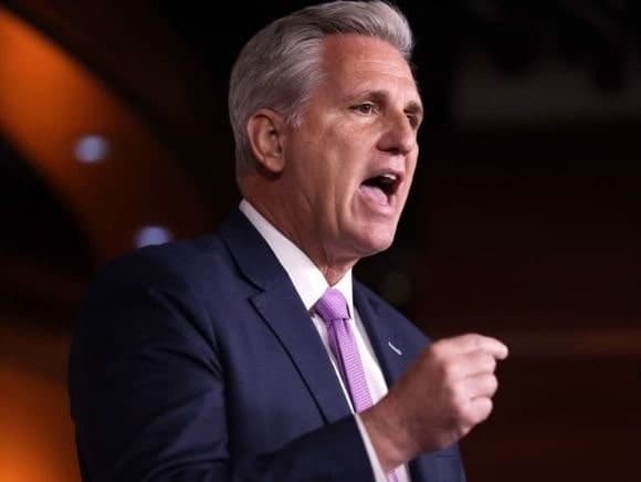 McCarthy Tit-for-Tats With Promise to Punt Dems From Committees