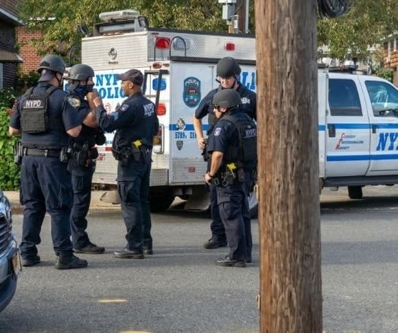 Blind Leading the Blind – Lightfoot and Adams Team Up on Crime