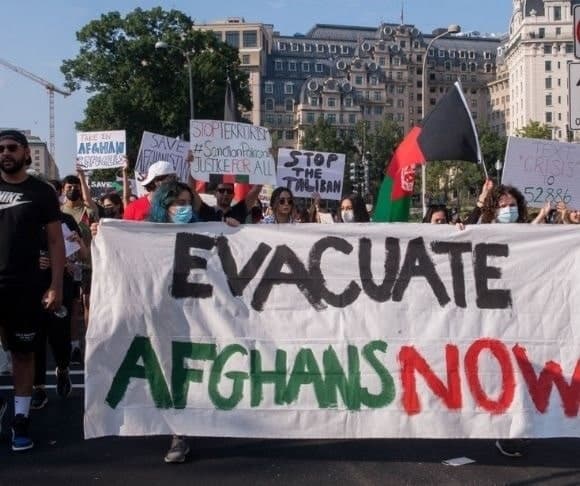 Private Enterprise Comes to the Rescue of Stranded Americans