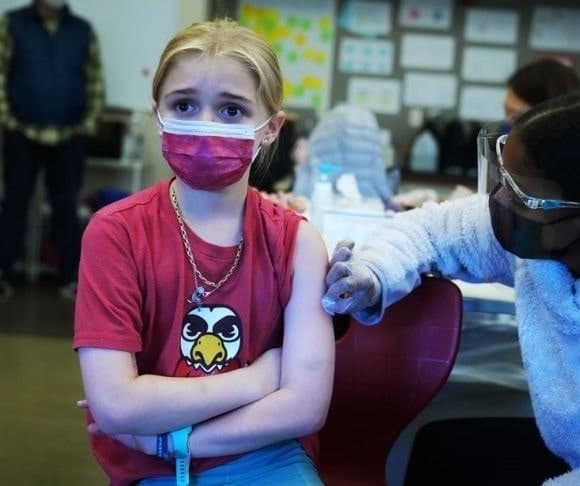 The Economics of Vaccine Bribery