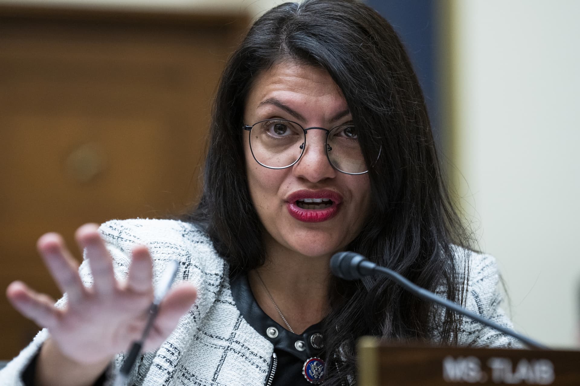 Two Blue Responses to Biden’s SOTU Expose Disunity and Disarray