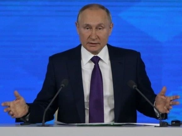 Putin and Ukraine – Will He or Won’t He?