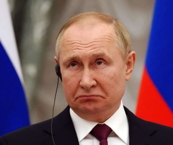 China Cools on Russia as NATO Offers Ukraine Bigger Guns