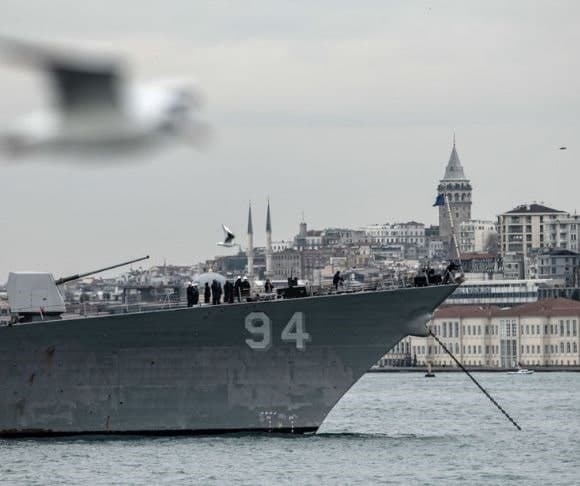 Can Soldiers and Sailors Distinguish Truth from Disinformation?