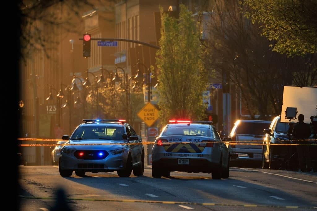 Where Are the Police? Cops Leaving Faster Than Can Be Replaced