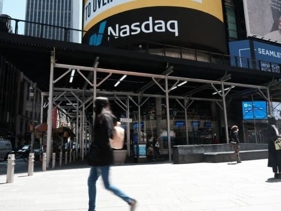 Hot Sun Shining Down on NYSE and Melting Away Capital Gains