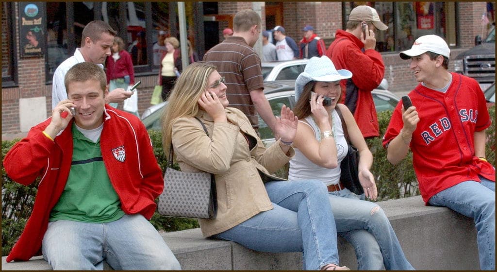 Digital Footprints Put Mobile Device Users In Jeopardy 