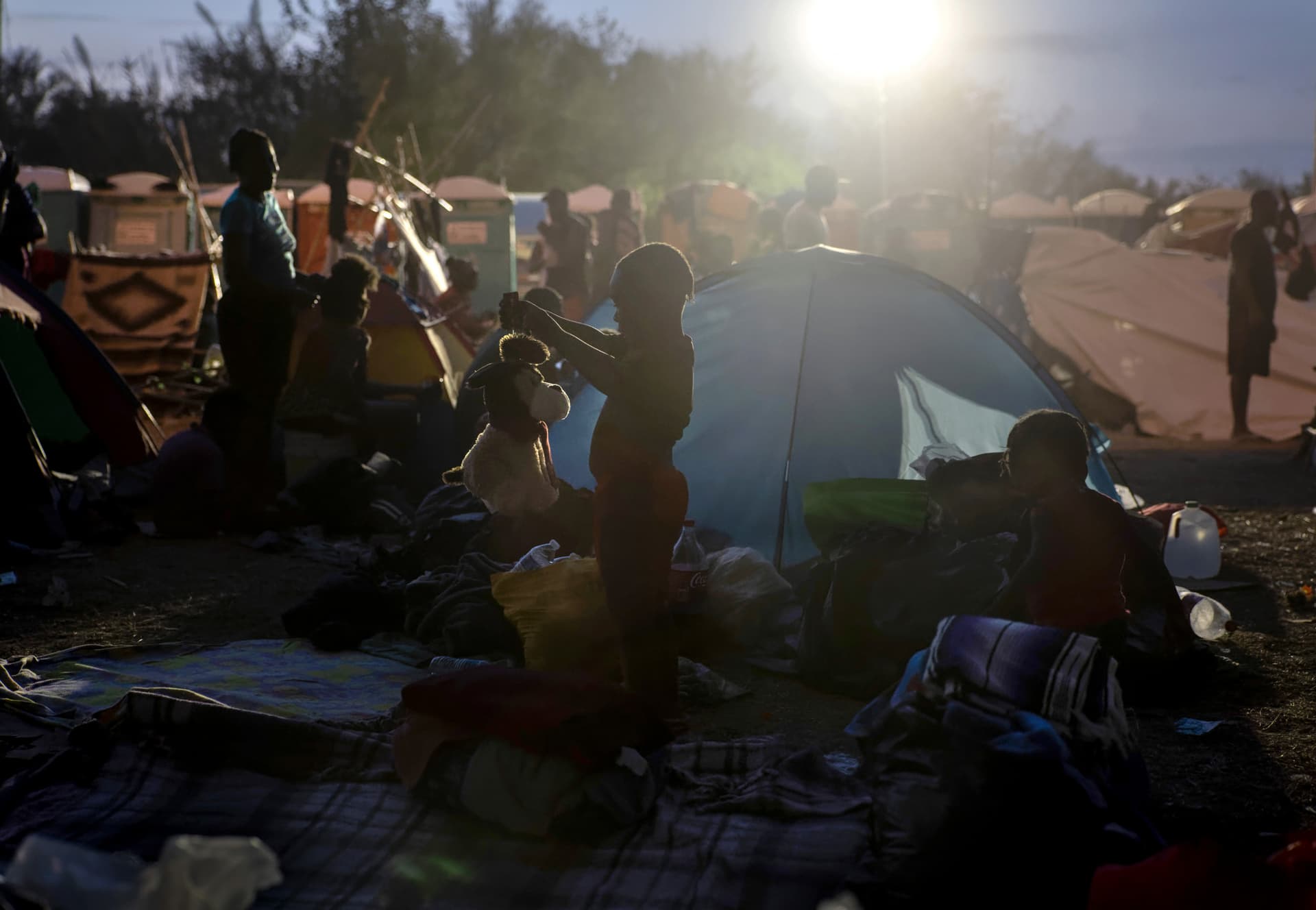 LN Radio 9.26.21 – No Way Back for Crisis Damaged Biden Admin