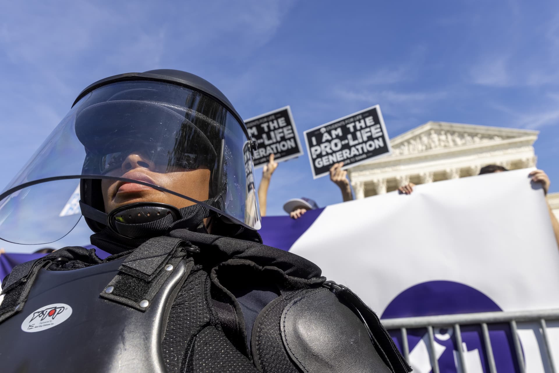 BREAKING: District Judge Blocks Texas Abortion Law