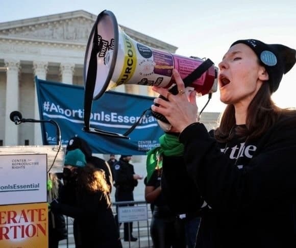 Hot Takes From the Swamp on Roe v. Wade