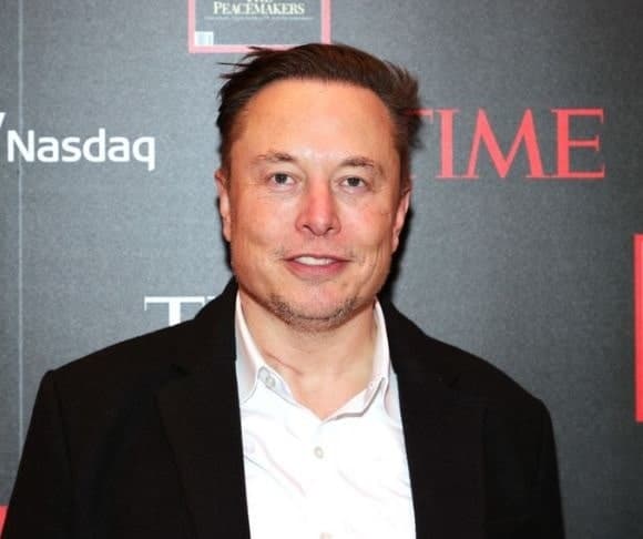 Speech Wars: Elon Musk Calls Out Apple Over Censorship Issues