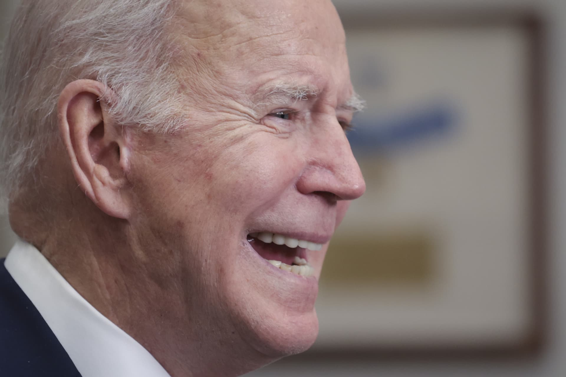 LN Radio 2.6.22 – Running the Political Gauntlet