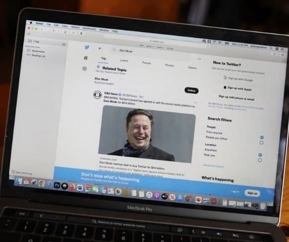 Why Musk’s Twitter Buyout Sets White House on Offense