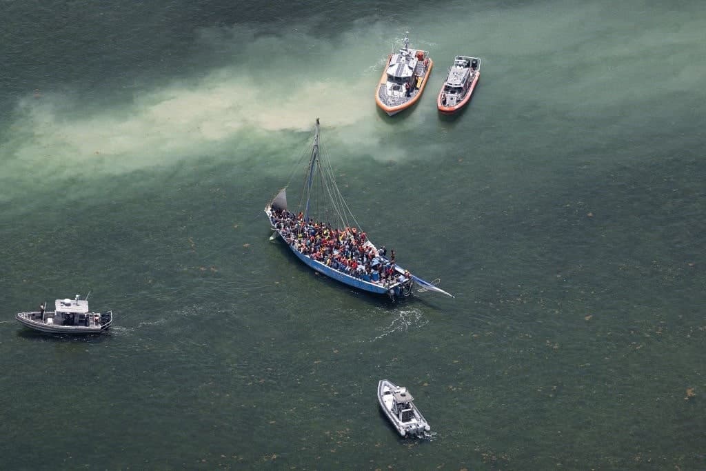 Illegal Aliens Use Bahamas as Jump-Off Point to Florida