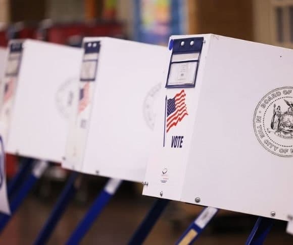 Midterm Elections Have Conservative Voters Turning Up the Heat