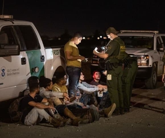 Is Illinois’ Spending on Illegal Immigrants a Cautionary Tale?