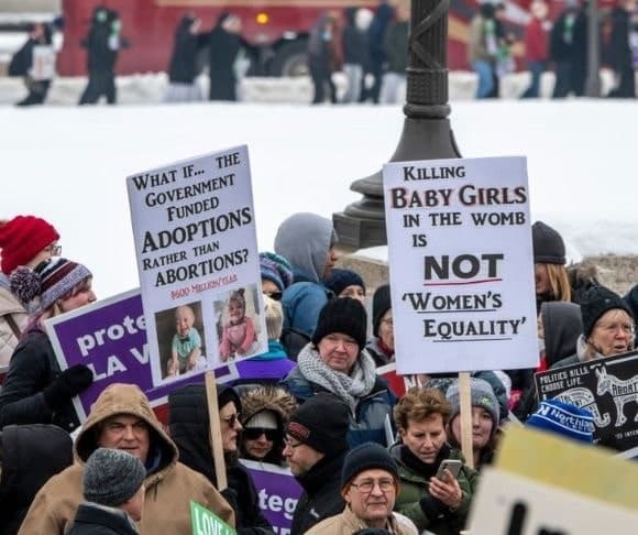 Senate Republicans Tank Equal Rights Amendment Vote