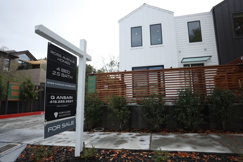 Higher Rates, Bank Failures Making Jumbo Mortgages More Expensive