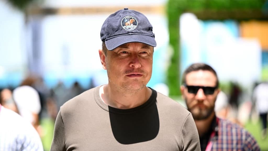 Irony off the Chart as Elon Musk Set to Sue ADL