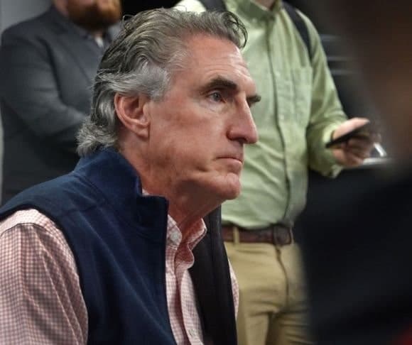 It’s Gift Cards for Donors With Doug Burgum’s Presidential Campaign