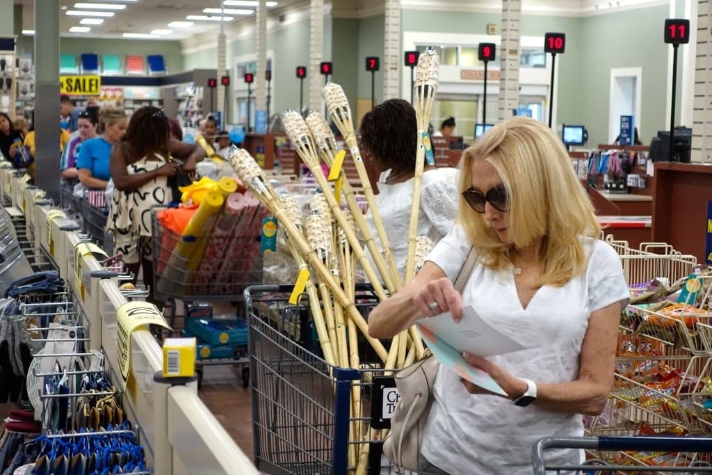 Most Americans Say the US Is in Recession