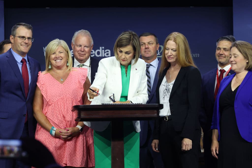 Welcome to the Heartbeat Club: Iowa Bans Abortions at Six Weeks