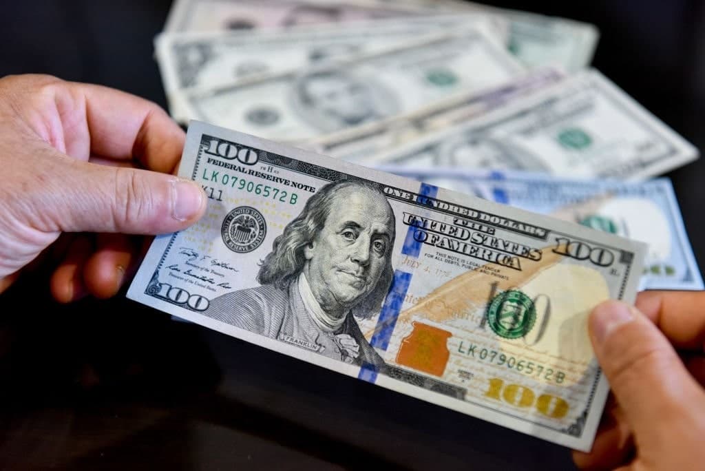 Billionaire Donors: A Bipartisan Menace