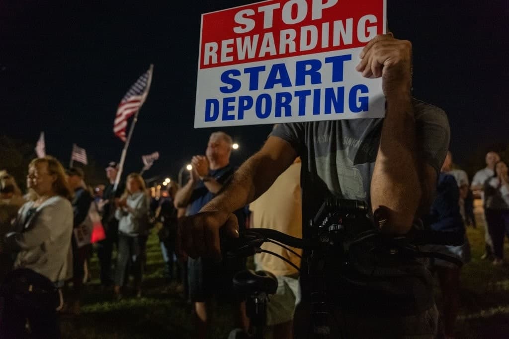 NYC Migrants Continue to Overwhelm the Big Apple