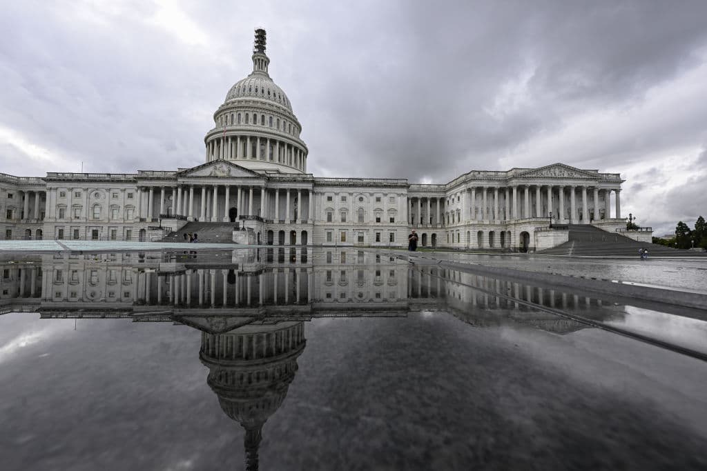 The Looming Budget Battle and the Dream of Single-Subject Bills