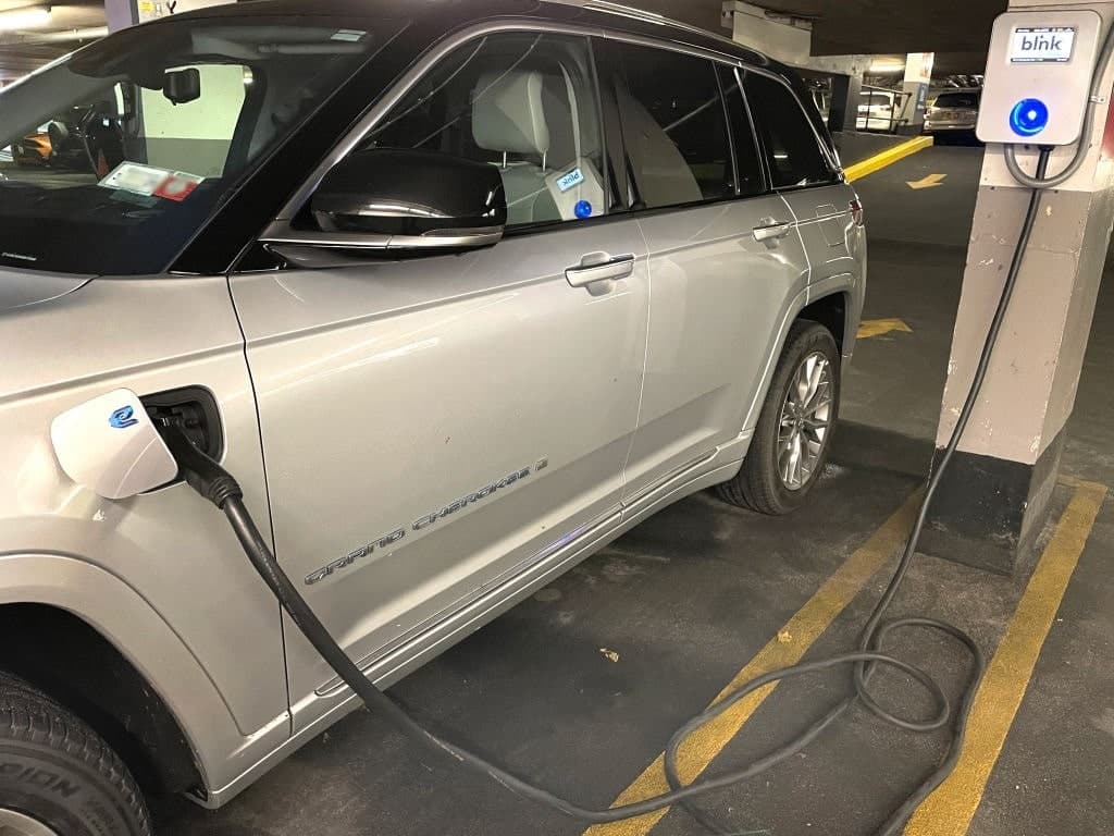EVs, Word Salads, and a Border Crisis – LN Radio