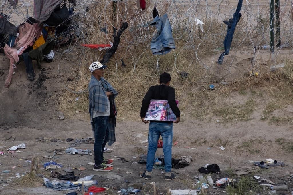 Illegal Aliens – First Stop, Welfare Office