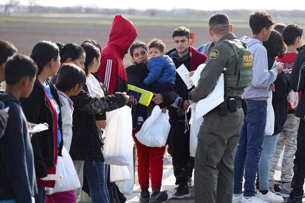 Floundering Border Bill Finds Fresh Opposition: House Democrats