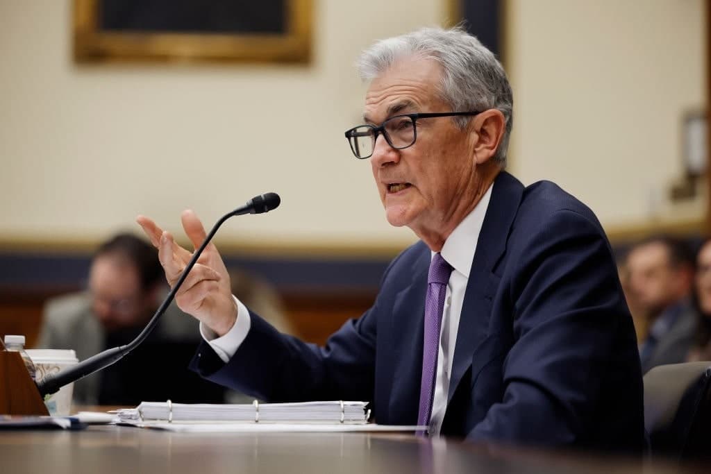 Regional Bank Stock Turmoil as Jerome Powell Testifies