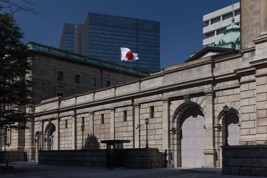 Central Banks Using Glue and Gum to Keep the Economy Intact