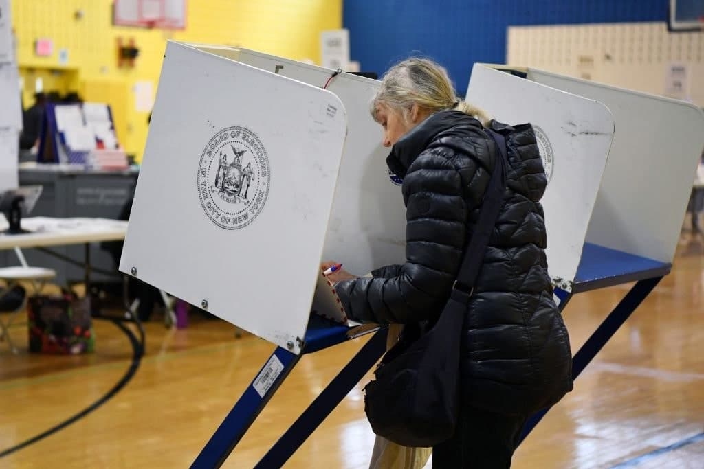 Republicans Making Gains on Democrats