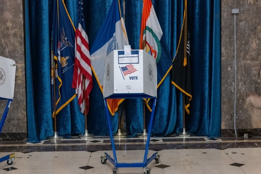 Sifting Gold from Garbage – How to Read Political Polls