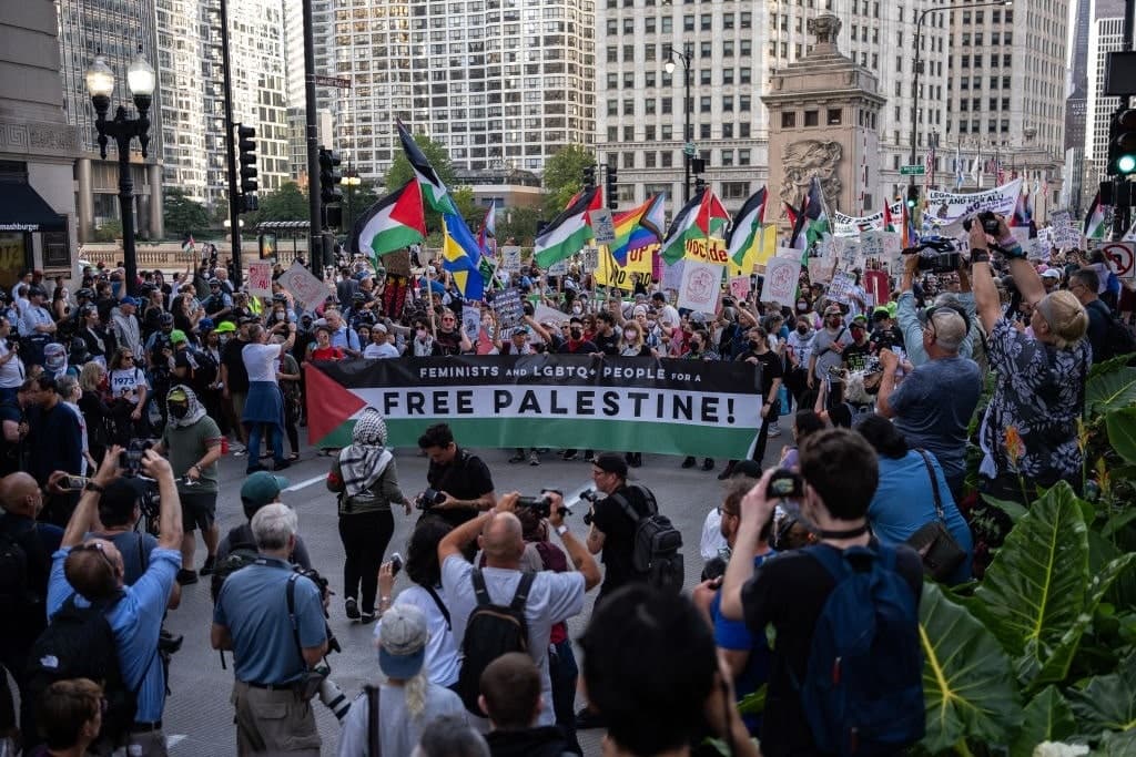 Anti-Israel Mob Is Coming for Kamala and the Democrats