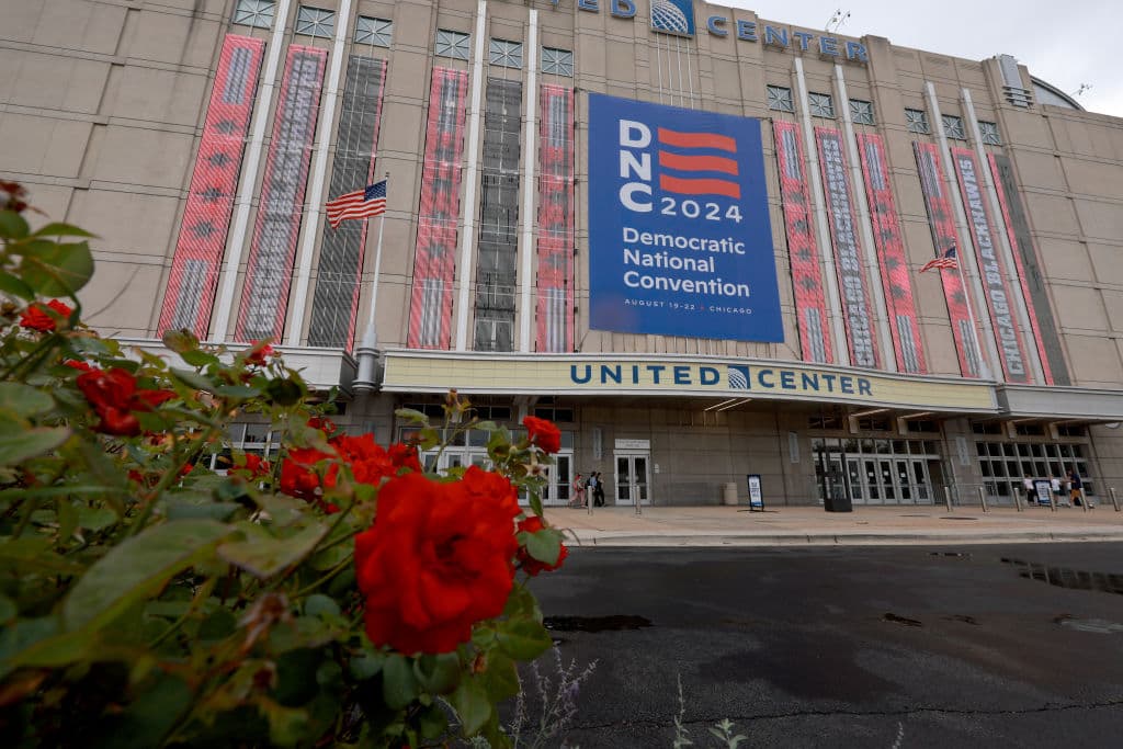 Democrats Fear a 1968 Convention Redux, but Hope for Another 1996