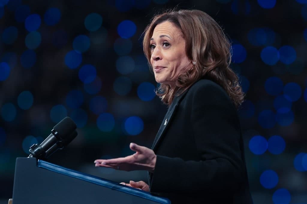 Can Kamala Harris Make Americans Forget the Last 4 Years?