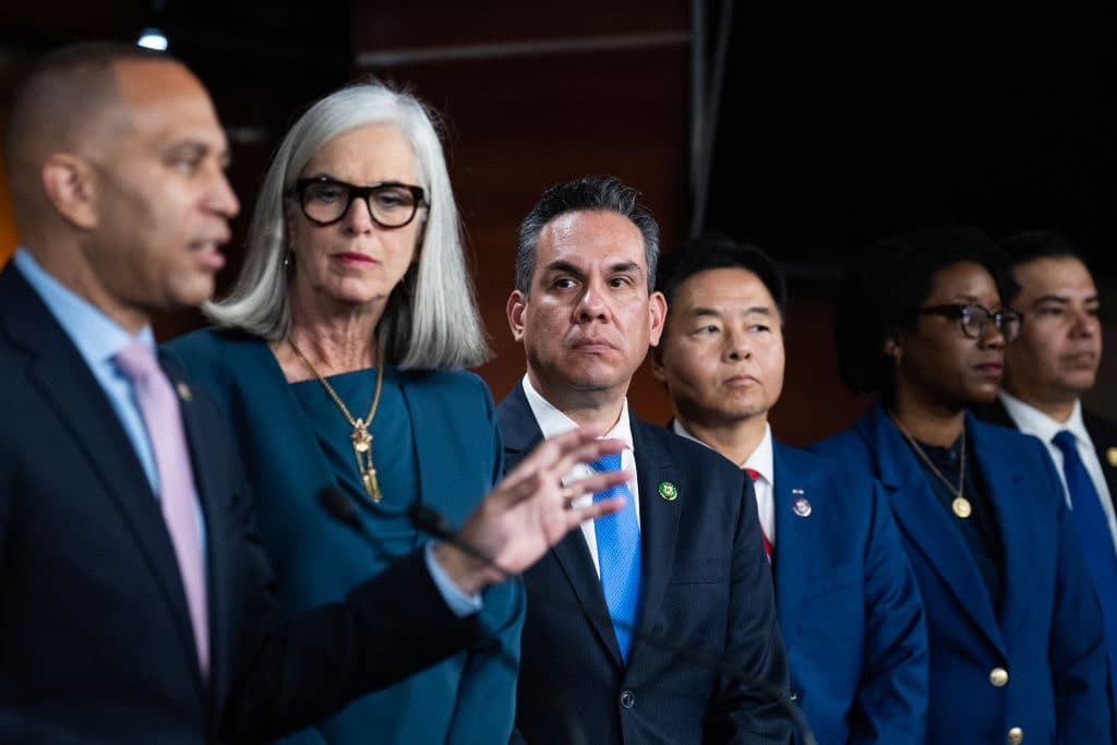 Disgruntled Democrats Help GOP Kill Yet Another Trump Impeachment