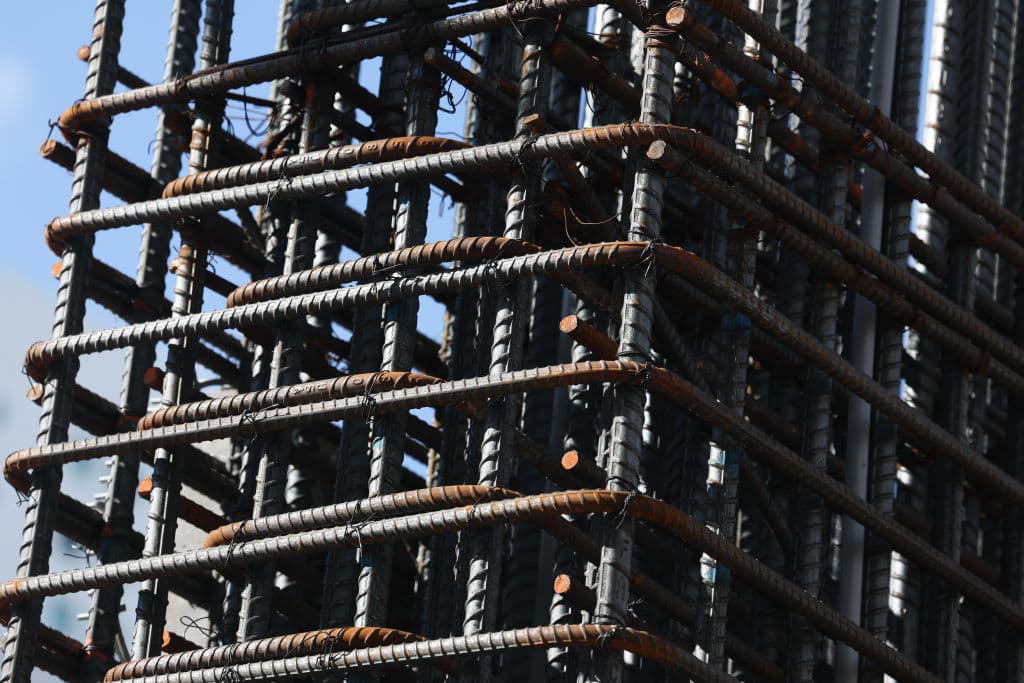 Trump Revives Steel, Aluminum Tariffs for All