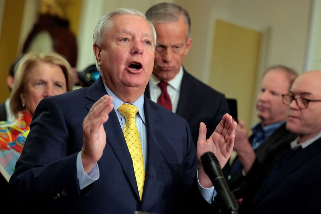 Trump Backs Lindsey Graham – But It May Not Save Him in the Primary