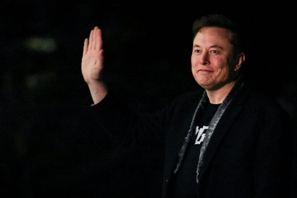 Elon Musk Battles for Free Speech for Artificial Intelligence