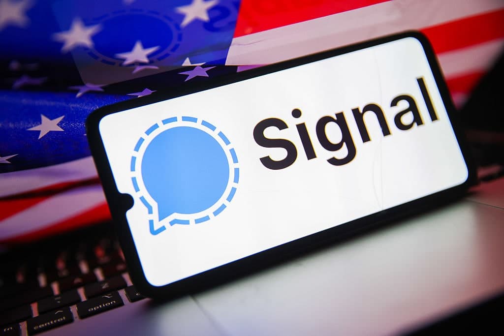 A Salacious Signal – Media in Search of a Scandal