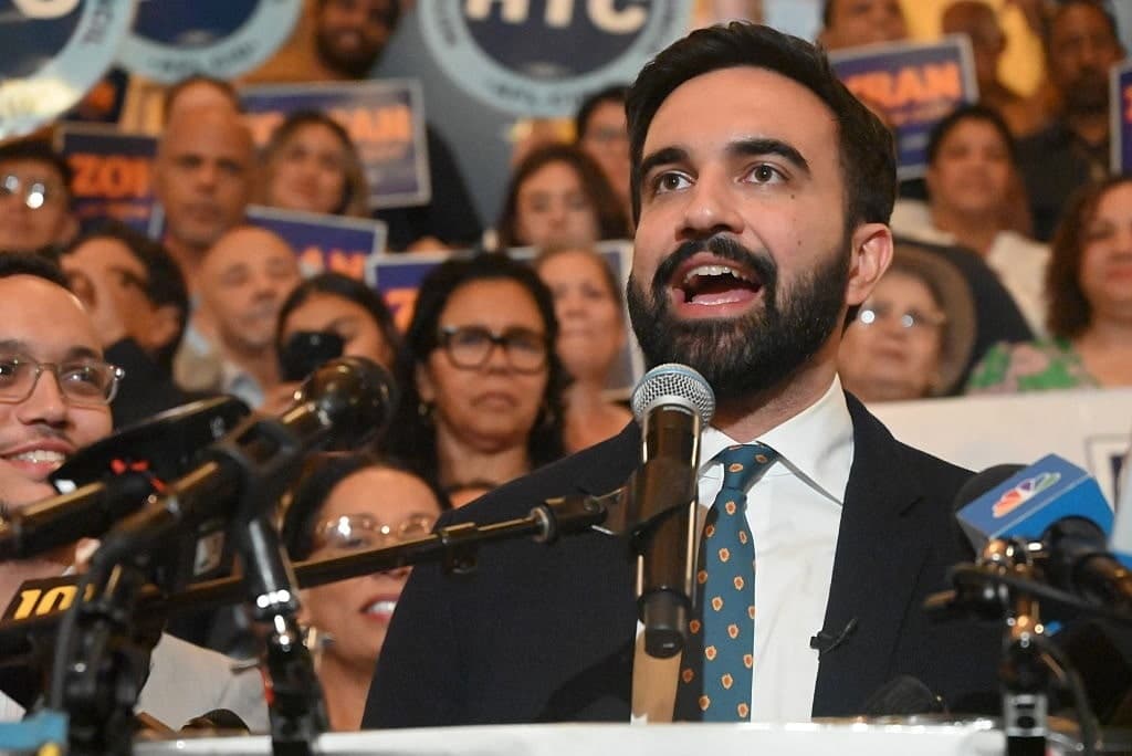 Mamdani, Bidens, and Obama Send Democrats Spiraling Into Freefall