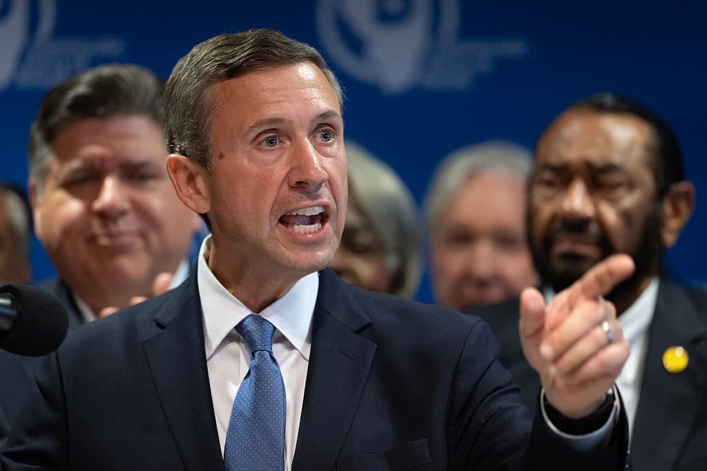 DNC Summit Fails to Quell Fears