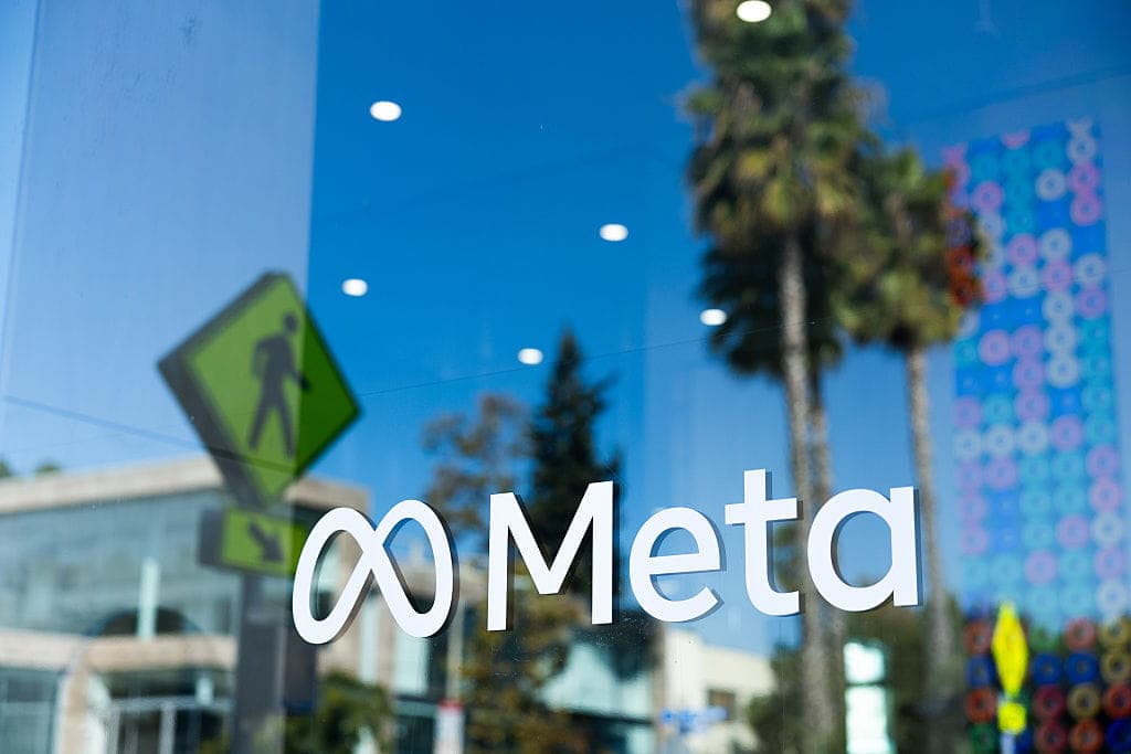 Left or Right: Who’s Winning the Social Media Arms Race?