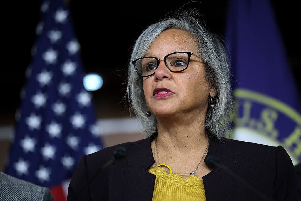 Democrats Weigh Trump Impeachment Against Midterms Prospects